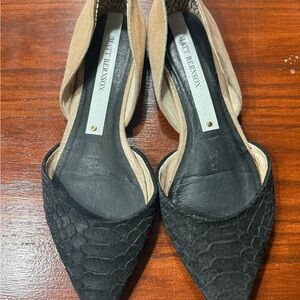 Matt Bernson Black and Tan Textured Flats